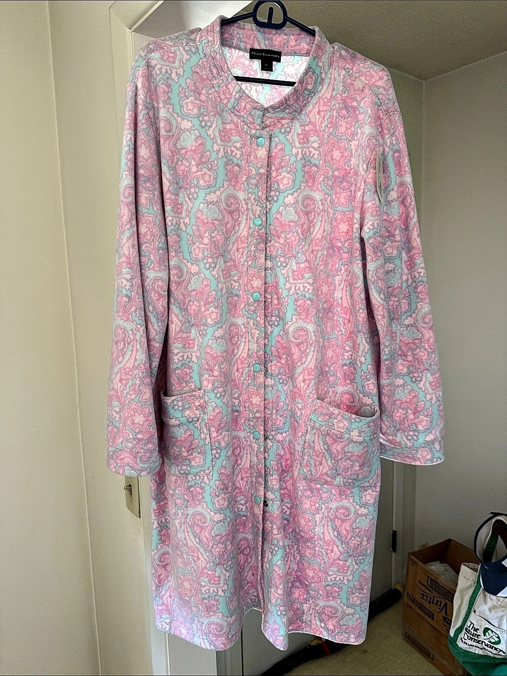 NWT Miss Elaine Pink & Green Paisley Robe, Luxe Fleece inside and out, Size XL